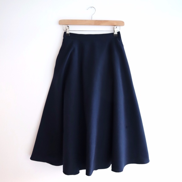Uniqlo Textured Midi Skirt - Navy, XS - Picture 1 of 5